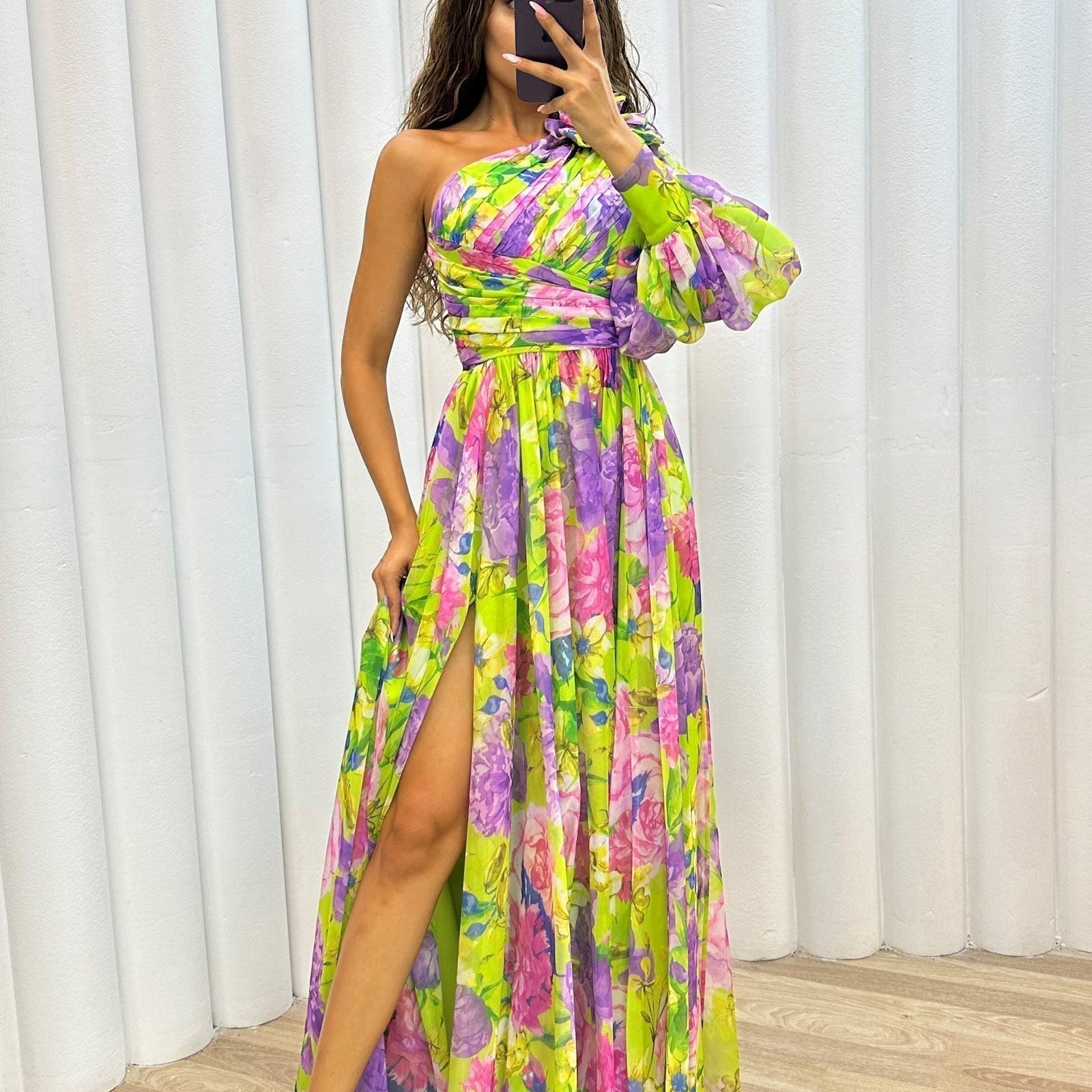 Nina - Robe Élégante et Fluide