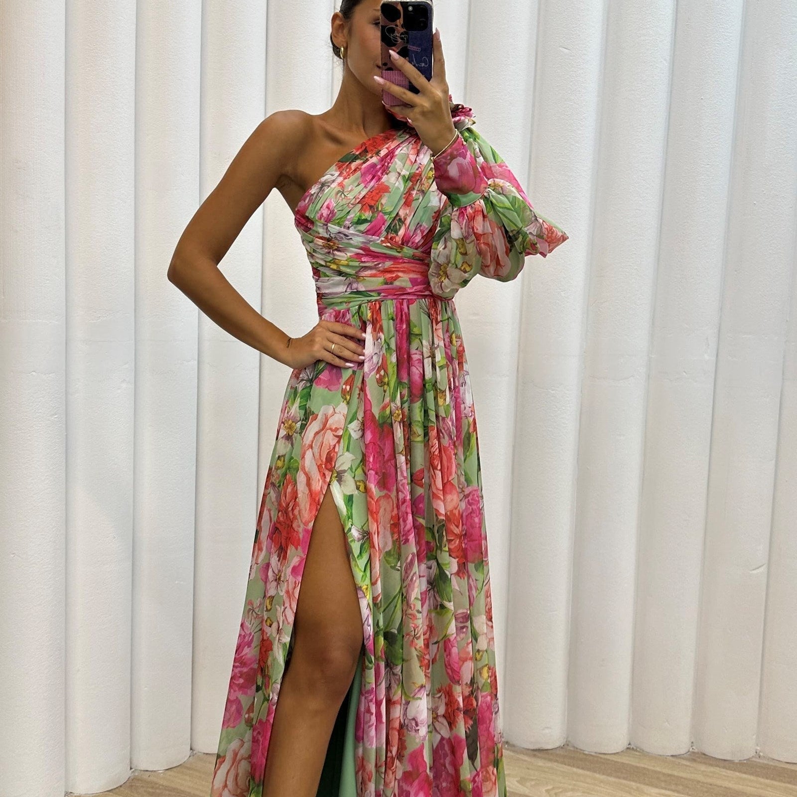 Nina - Robe Élégante et Fluide