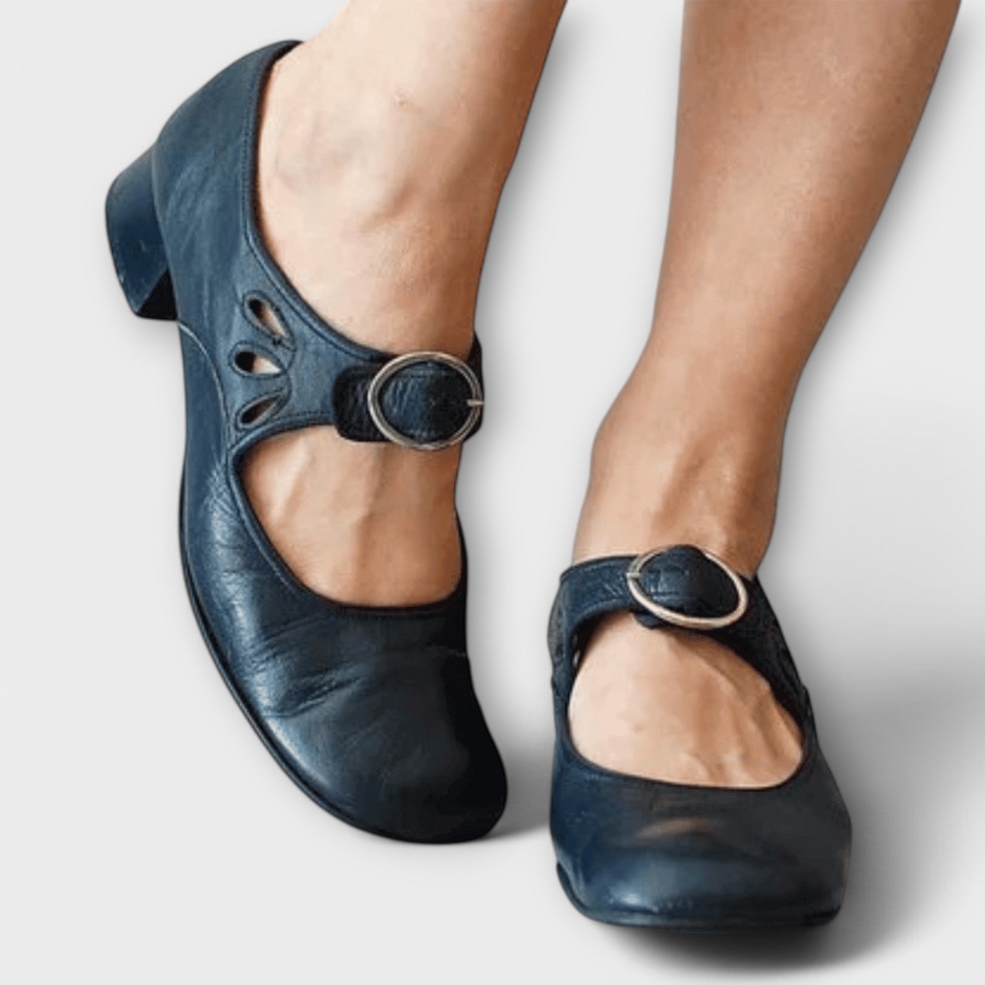 Suzanne - Une sandale en cuir unique et confortable